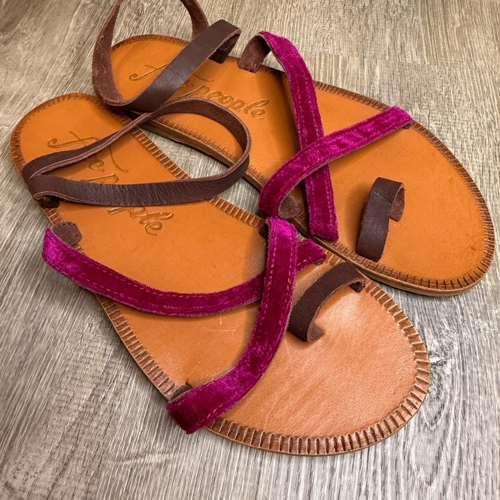Free People Isle Of Capri Leather Sandals NWOT Size 38 - Picture 2 of 7